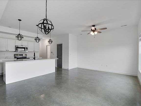 3rd image of 3311 Stoneway Ct