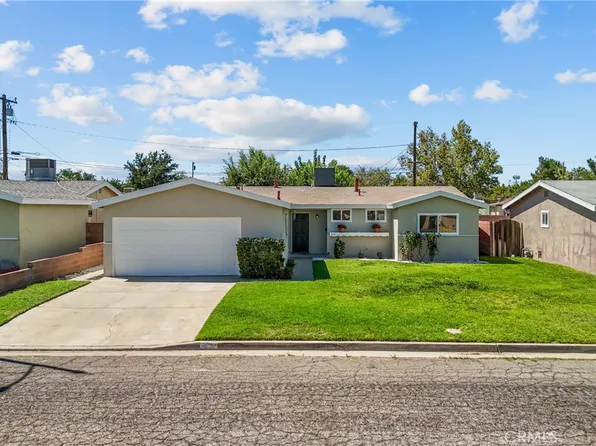 512 E Lingard St, Lancaster, CA 93535