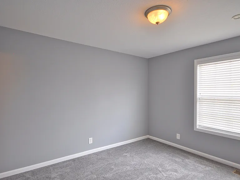 70 John Sevier Ave — Photo 30
