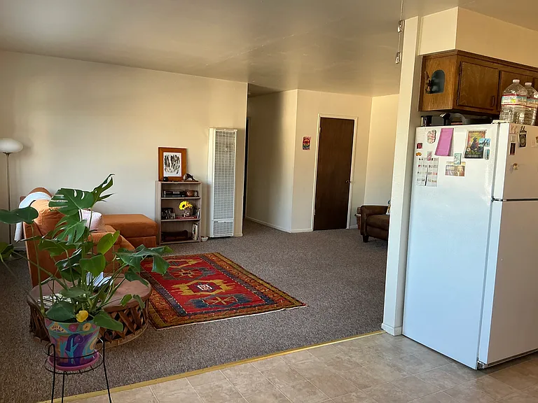 501 Ide St #D — Photo 7