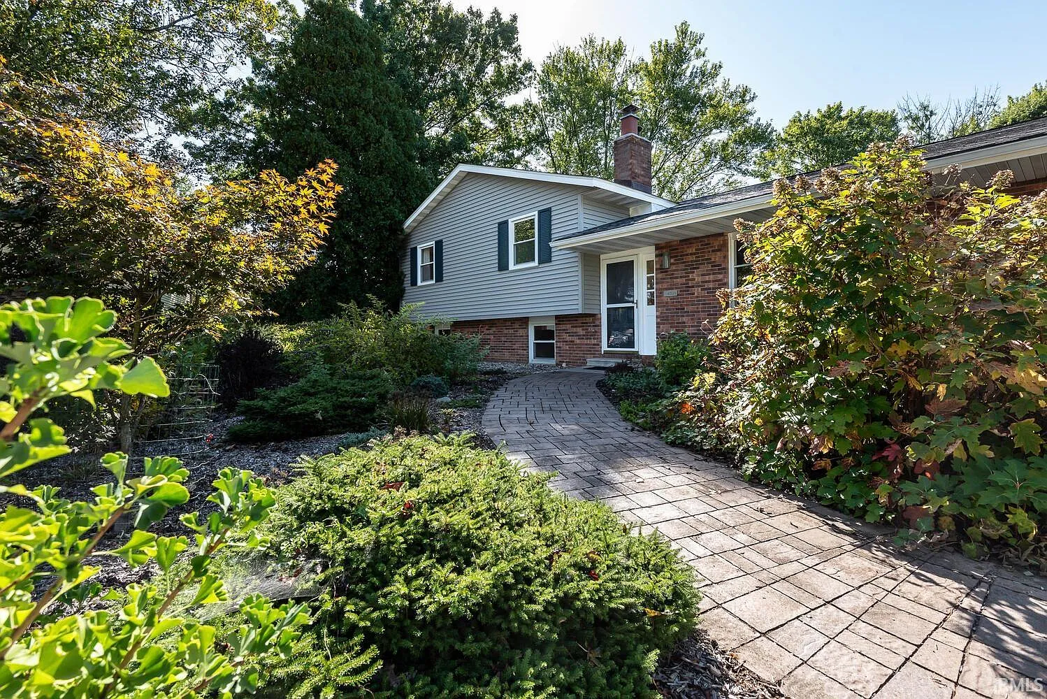 4324 E Beacon Ct photo 1