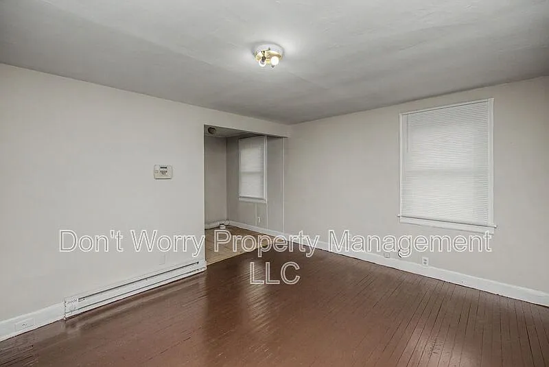 2 bed, 1.0 bath, 640 sqft, $1,100 — Photo 2