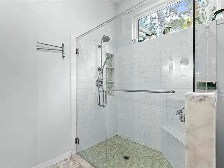 8412 Ridgebrook Cir — Photo 47