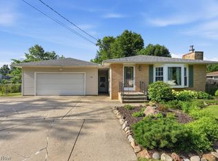 118 Chestnut Ave, Northfield, OH 44067