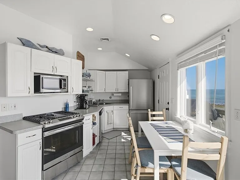 490 Ocean St #1 — Photo 17