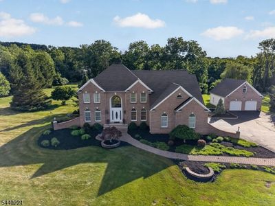 9 Stone Barn Rd, Pittstown, NJ, 08867
