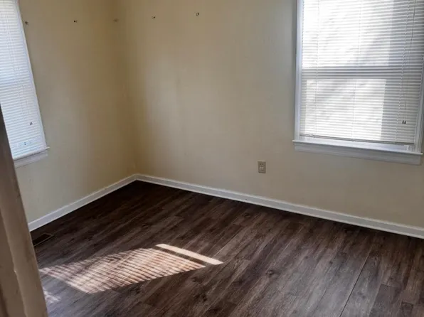 365 Maffett St, Trion, GA 30753