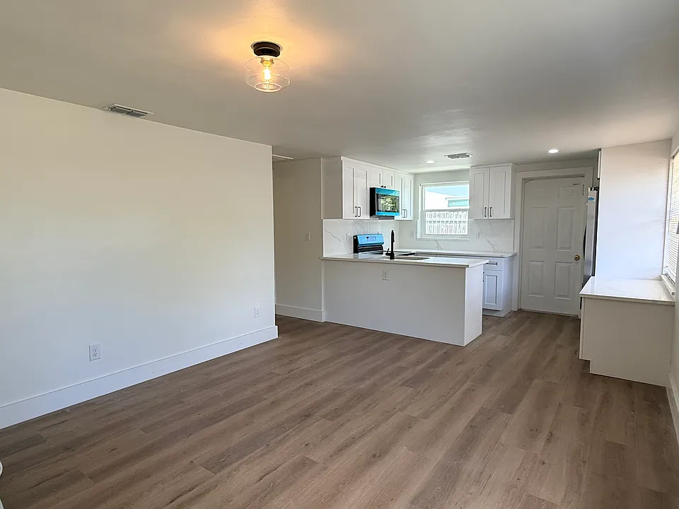 622 Dogwood Ct #622