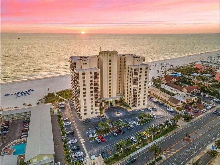 3820 Gulf Blvd #901 — Photo 16