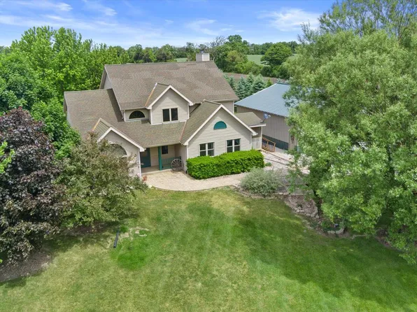 22302 Church ROAD, Kansasville, WI 53139