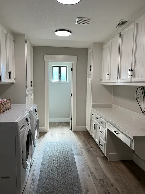 4 bed, 2442 sqft, $3,750 — Photo 4