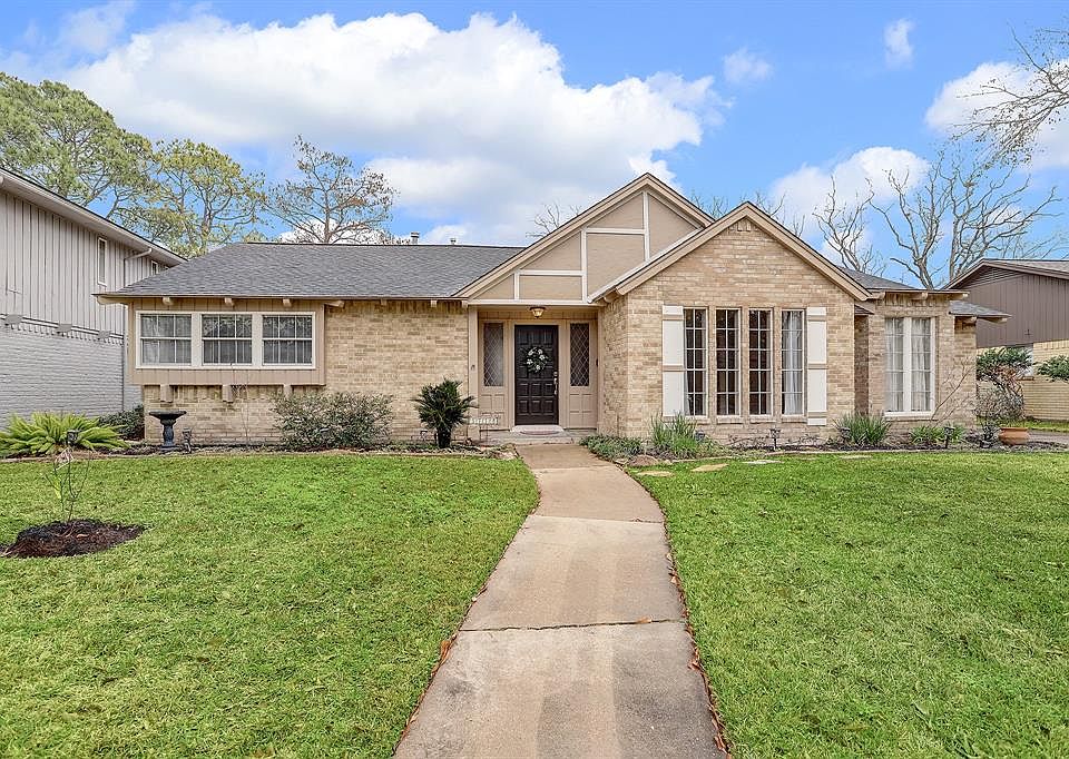 1st image of 3718 Montvale Dr