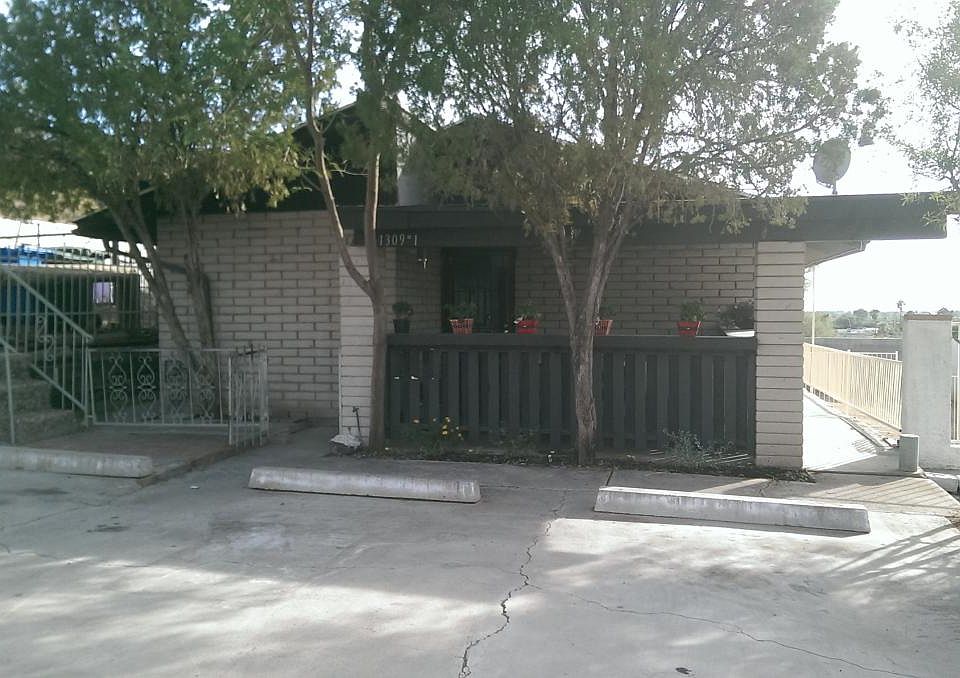 1st image of 1309 W Mercer Ln APT 1