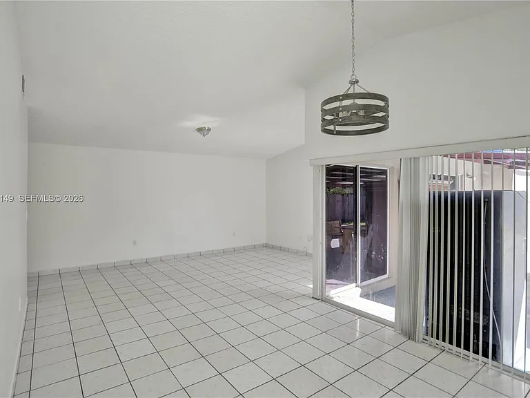 11854 SW 210th St — Photo 10