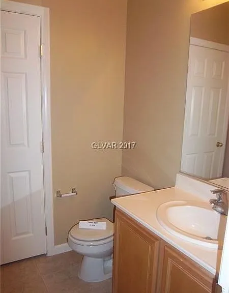 3761 Hollycroft Dr — Photo 9