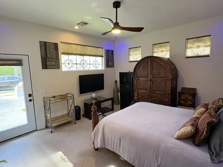 64913 Saragossa Dr — Photo 5