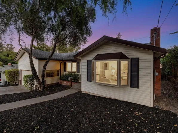 824 Elm Drive, Petaluma, CA 94952