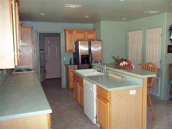 4th image of 331 Hunters Glen Dr