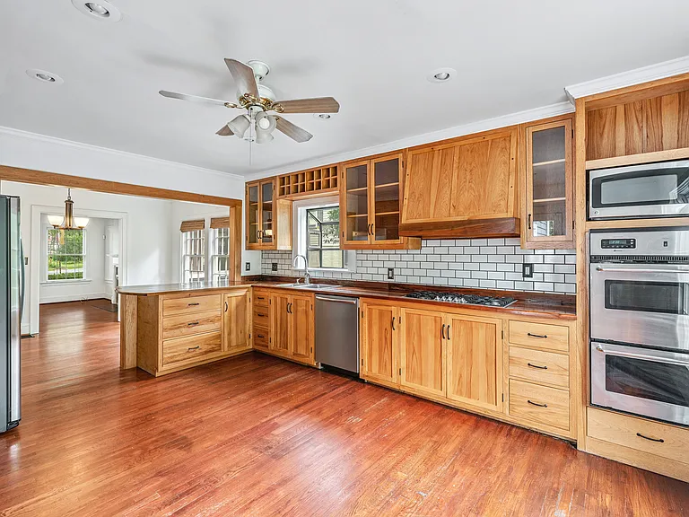 2867 Lookout Pl NE — Photo 12