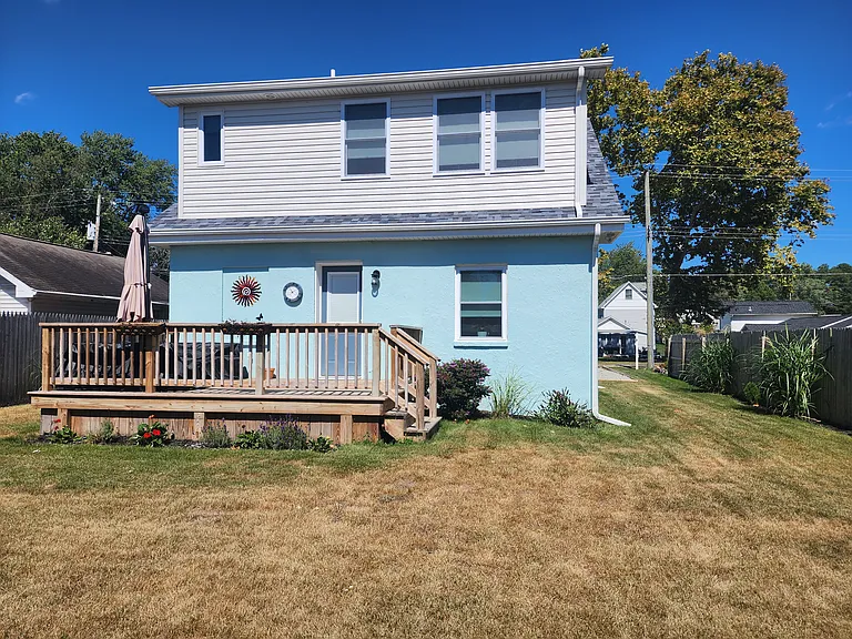 211 Market St — Photo 3