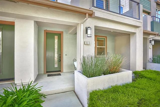 880 Apollo Pl — Photo 1