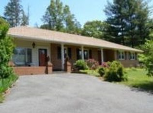 2215 Westover Dr, Charlottesville, VA 22901