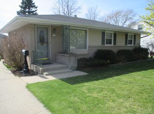 5119 N 107th St, Milwaukee, WI 53225