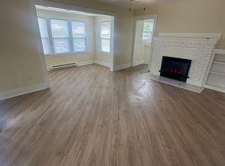 15523 Ambaum Blvd SW, Seattle, WA 98166