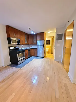 Rented by Douglas Elliman | media 11