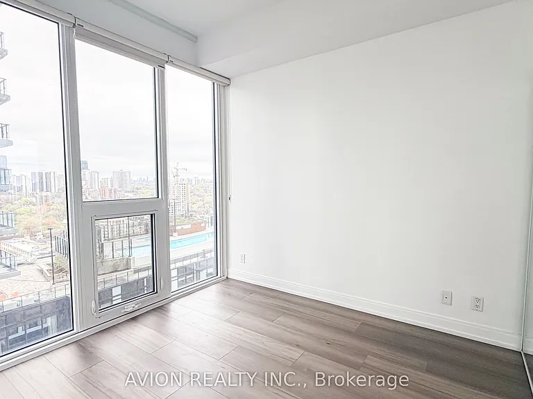 181 Dundas St E #2501 — Photo 11