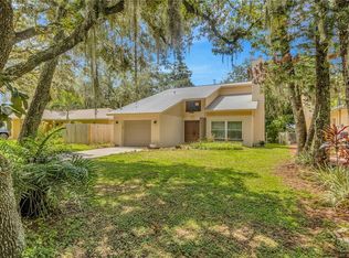 12410 N Oakleaf Ave, Tampa, FL 33612