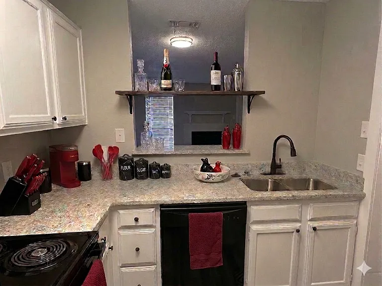 3929 Dover Dr #3929D — Photo 6