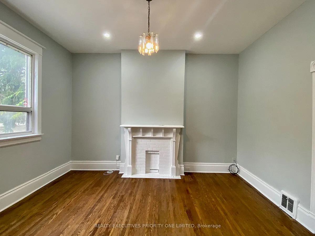 Building Photo - 280 Annette St #1