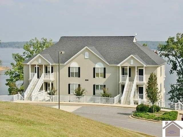 1st image of 698 Moon Bay Dr