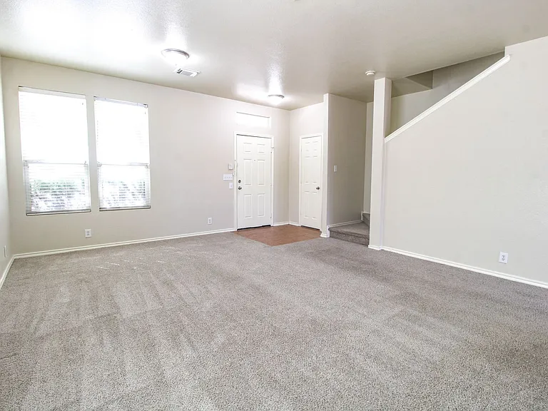 10216 Lateleaf Oak — Photo 4