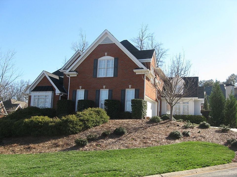 1st image of 2154 Roos Pl NE