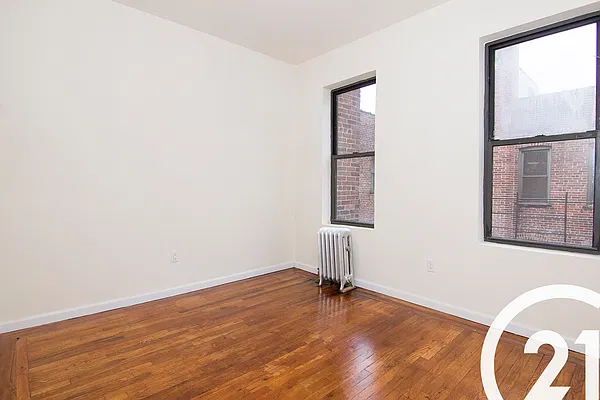Rented by Century 21 Unique Realty | media 9