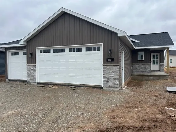 3727 E Callalilly Ln, Appleton, WI 54913