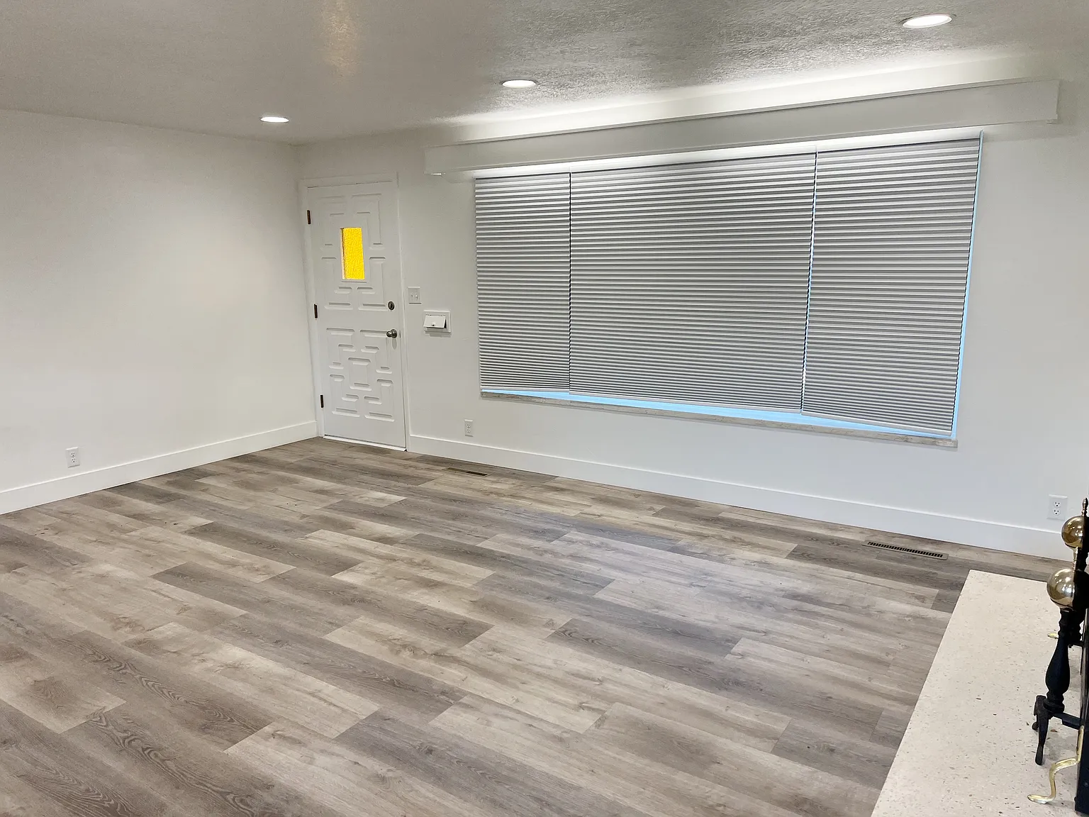 2 bed, 1050 sqft, $1,600 — Photo 3