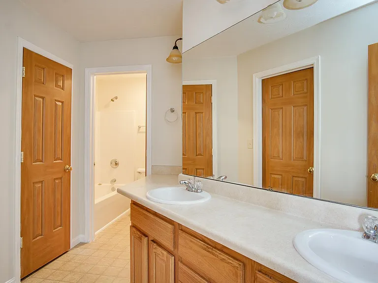 2025 Pine Forest Dr — Photo 15