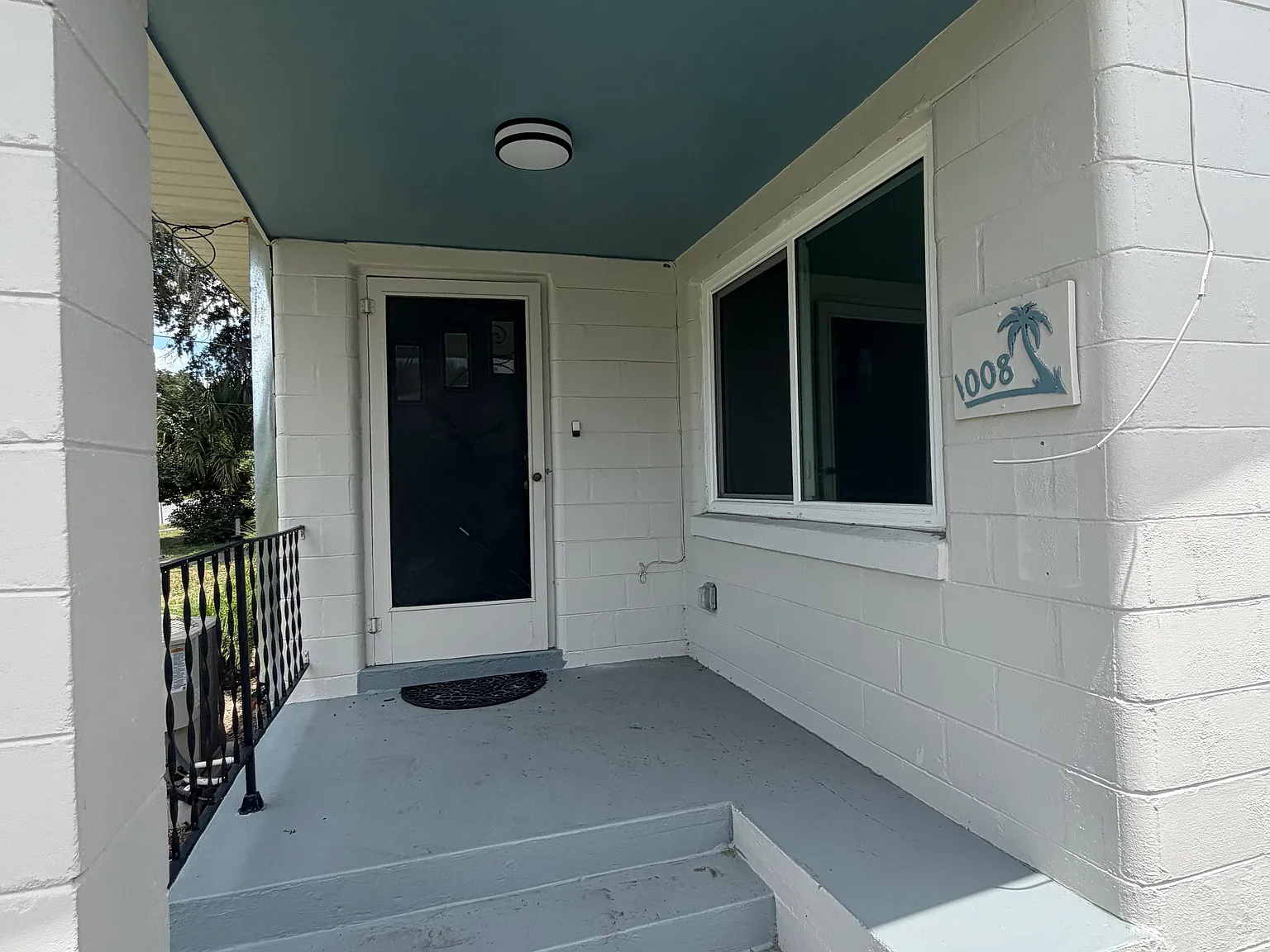 1 bed, 889 sqft, $2,000 — Photo 3