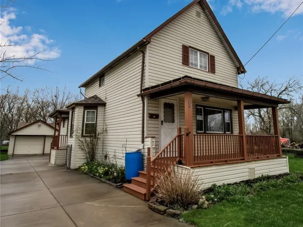 74 Brandel Ave, Lancaster, NY 14086