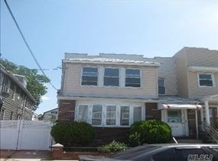 9725 109th St, South Richmond Hill, NY 11419