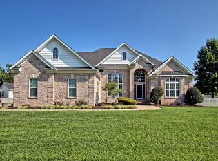 2421 Darks Mill Rd, Columbia, TN 38401