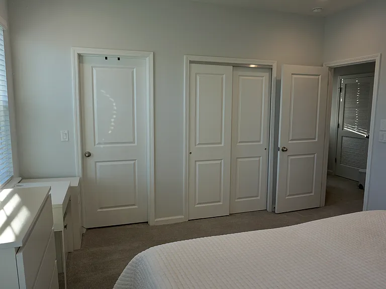 250 Brandon Lakes Dr — Photo 21