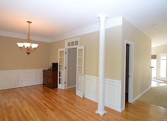 2nd image of 4610 Lynchester Dr