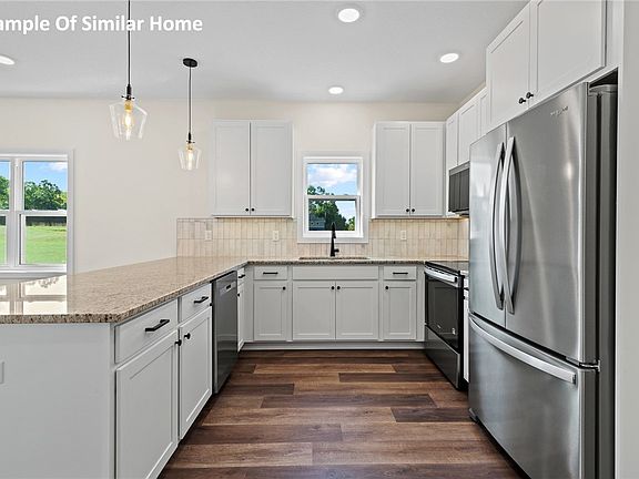 3rd image of 412 Finvold Street