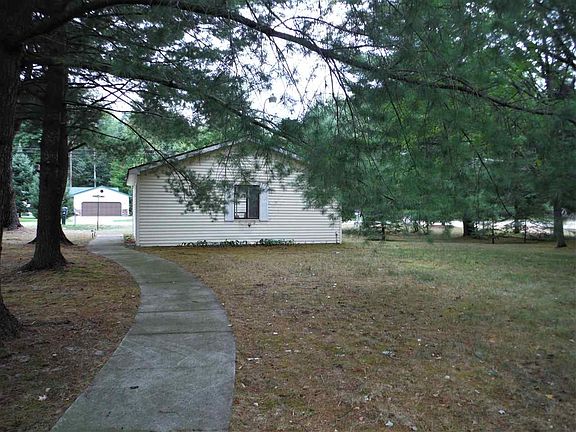 5th image of 1796 Lake James Dr