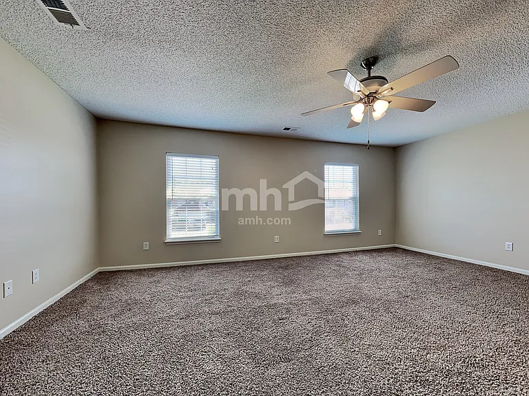 105 Walton Pl — Photo 12