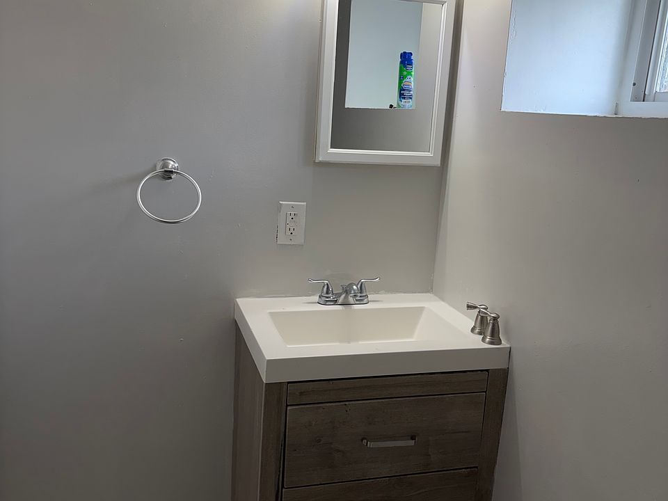 1st image of 1101 Bergen Ave #1B